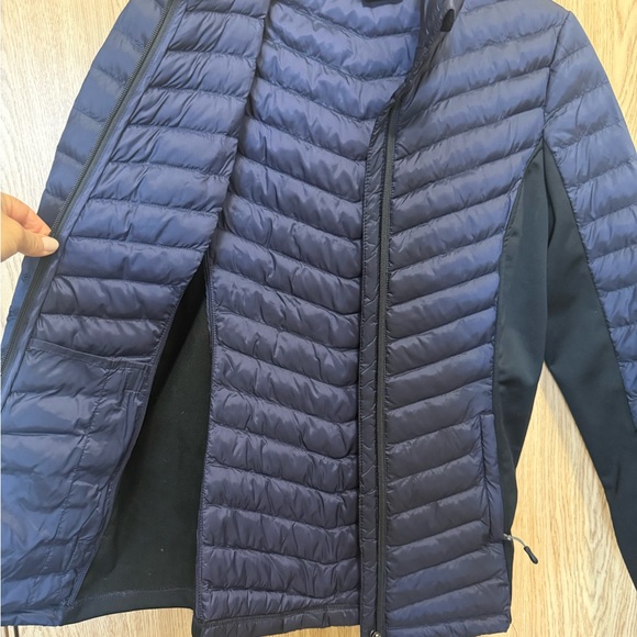 32 Degree Heat Navy and Black Quilted Jacket - Picture 6 of 7